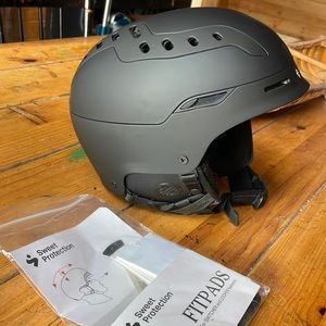 Sweet protection ski helmet with audio brand new